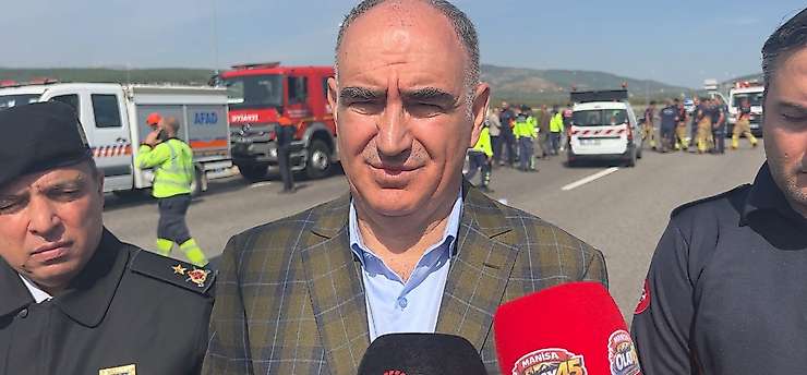 Manisa Valisi Özkan açıkladı: Akhisar'daki kazada 11 ölü, 27 yaralı