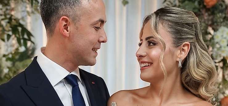 Menemen'de nişanlı çift evde ölü bulundu
