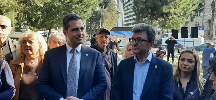 Meslek Fabrikası'nda kriz büyüyor: CHP'den 'Sabaha kadar buradayız' resti