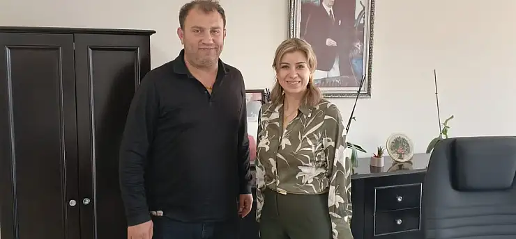 TV 9 ve Dokuzda9 Gazetesi'nden Karabağlar Belediyesi'ne nezaket ziyareti