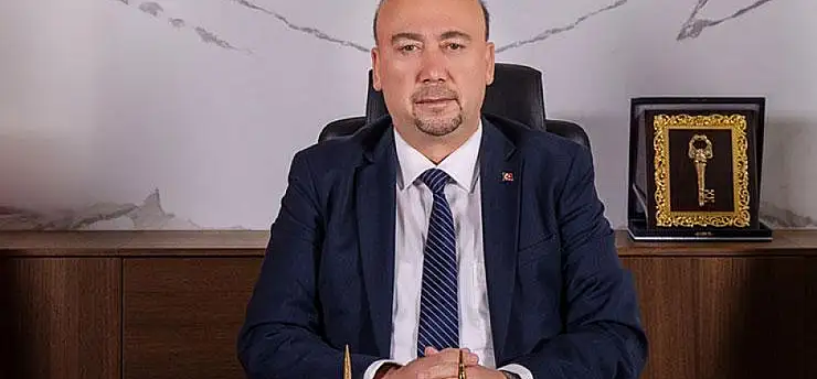 Uşak Belediye Başkanı Özkan Yalım rüşvet soruşturmasında gözaltına alındı