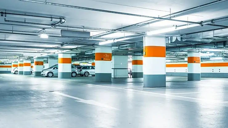 2025 İzmir Adnan Menderes Havalimanı kapalı otopark ücreti