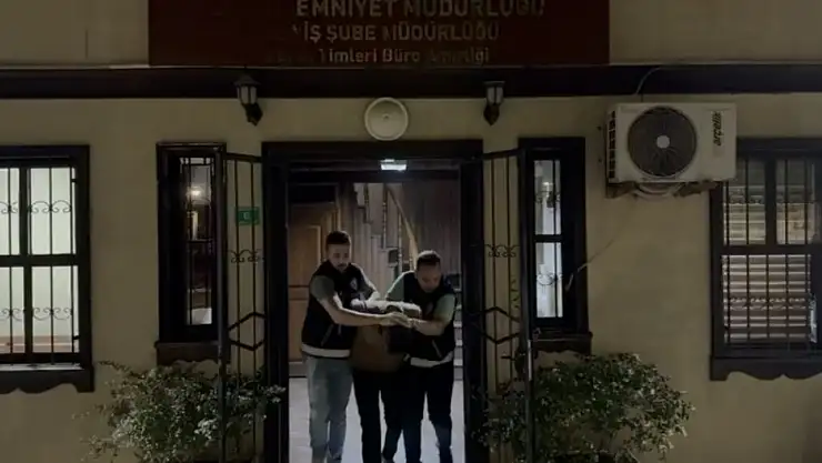 41 yıl hapis cezası olan katil zanlısı konteynerde yakalandı