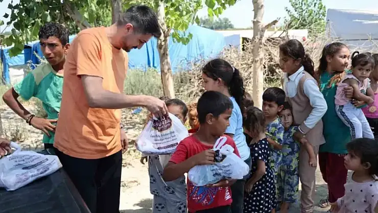 Adanalı Kebapçıdan Dünya Kebap Günü'nde Tarım İşçisi Çocuklarına Anlamlı Jest