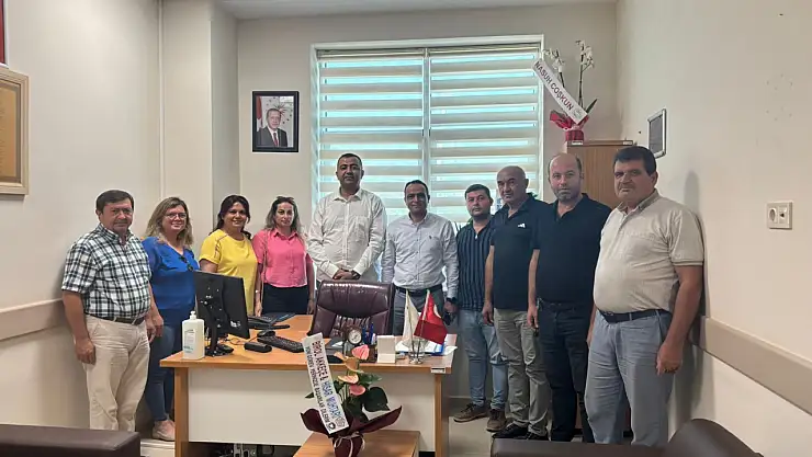 AK Parti Beydağ İlçe Teşkilatından hastane müdürüne hayırlı olsun ziyareti