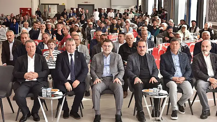 AK Parti İzmir'de 9 ilçe tamam: Kınık ve Bergama dikkat çekti!