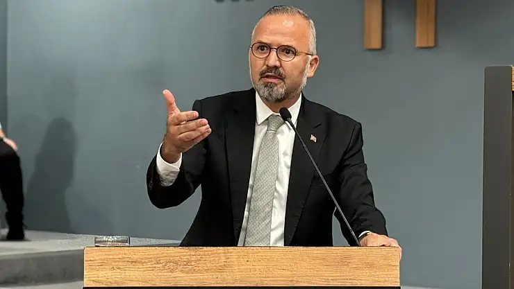 AK Partili Yıldız'dan Başkan Tugay'a 'borç' eleştirisi