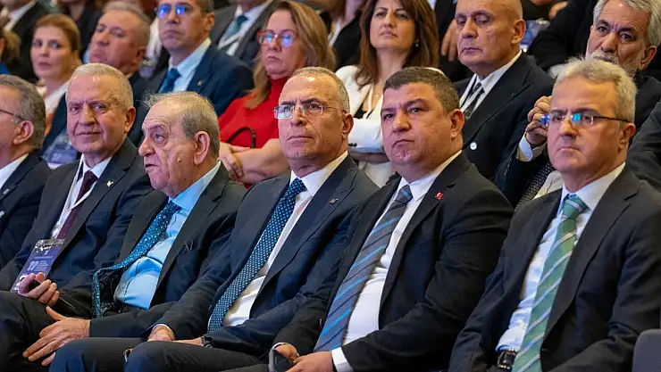 Başkan Okuroğlu: 'Yerel yönetimlerde sürdürülebilir mali yapı artık bir ihtiyaç değil, zorunluluktur'