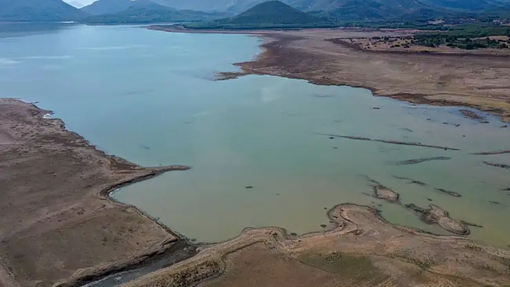 ÇMO uyarıyor! Böyle giderse İzmir susuzluk çevre ve halk sağlığı krizleriyle yüzleşecek