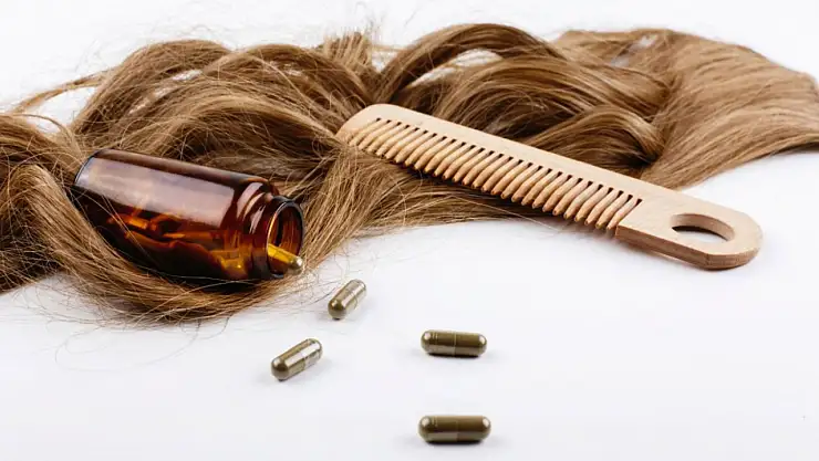 Duş sonrası yapılan bu yaygın hata saç dökülmesini artırıyor! Uzmanlar uyardı