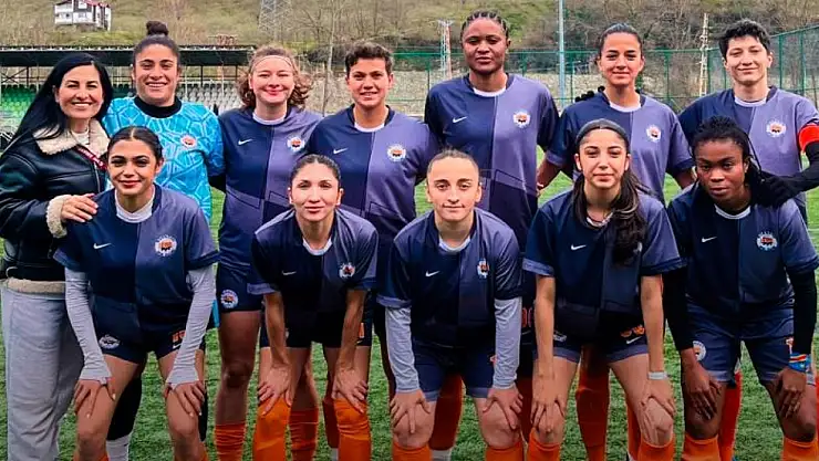 Ege'nin Tek Kadın Futbol Süper Lig Temsilcisi HİTABSPOR, ligden çekiliyor