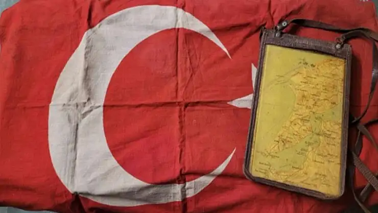 Fransa'daki 110 yıllık sandıktan 'Çanakkale' çıktı