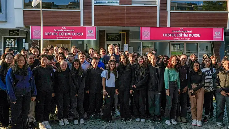 Gaziemir Belediyesi öğrencilere ücretsiz eğitim desteği sunuyor