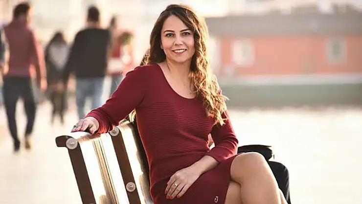 Gülşah Elikbank'tan büyülü bir dünya: 'Günebakan Üçlemesi'