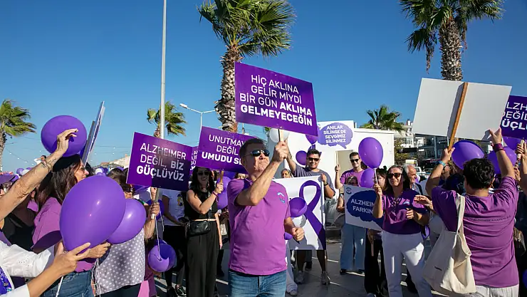 Güzelbahçe'de Alzheimer farkındalığı için anlamlı yürüyüş