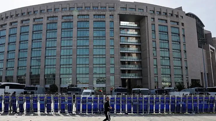 İBB Soruşturmasında Yeni Gözaltılar: 10 Kişi Daha Alındı