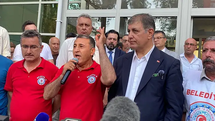 İzmir'de Grev Sona Erdi! İşçiler ve Belediye Arasında Anlaşma Sağlandı