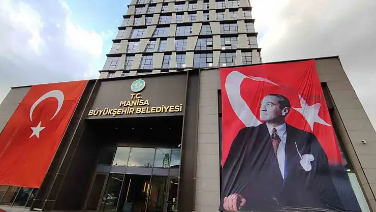 Manisa Büyükşehir'de 3 üst düzey yönetici görevden alındı