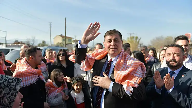 ÖDEMİŞ'İN KÖYLERİNE KOCAOĞLU SELAMIYLA GİRDİ