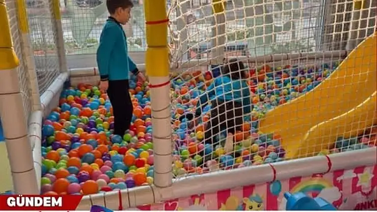 Özel öğrencilere renkli bir gün: Hayallerini oyun alanında gerçekleştirdiler