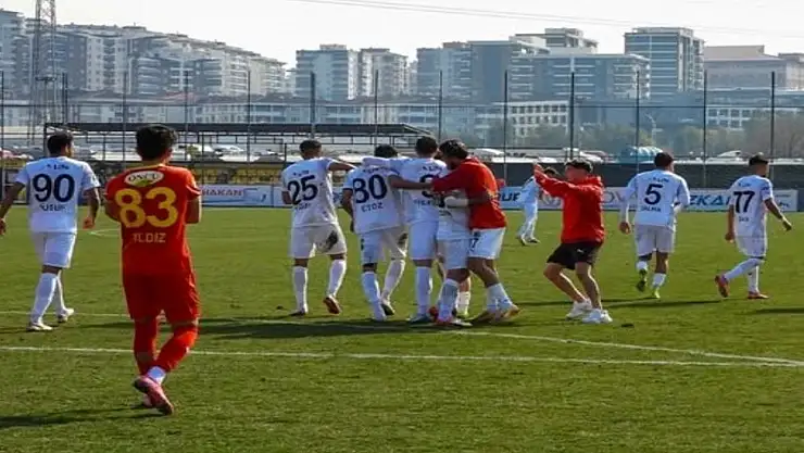 Tire 2021 FK hızlı başladı ama berabere bitirdi