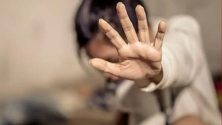 Tire'de özel eğitim öğretmeni darp edildi