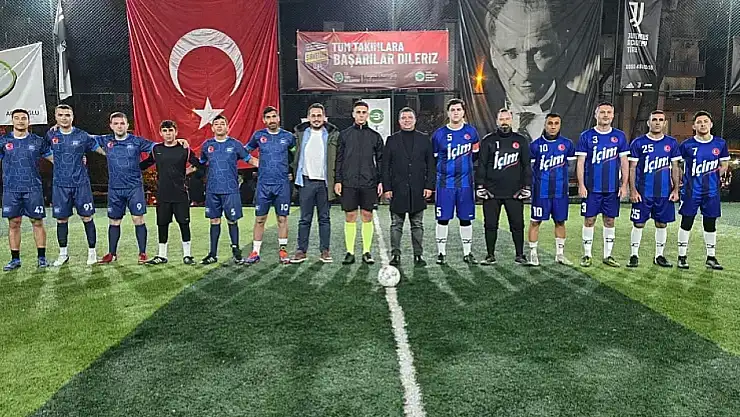 Tire'de Şirketler Ligi Halı Saha Futbol Turnuvası yarı finalde heyecan dorukta