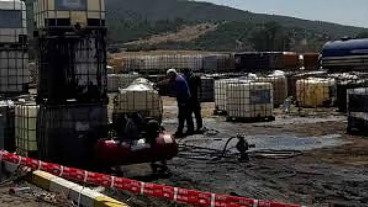 Torbalı'da kaçak akaryakıt toplama alanında patlama '1 yaralı 16 araçta hasar'