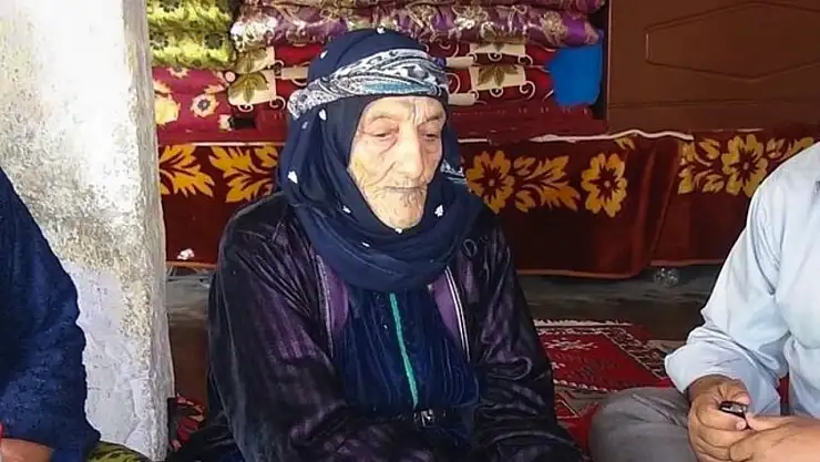 Türkiye'nin en yaşlı kadını hayatını kaybetti