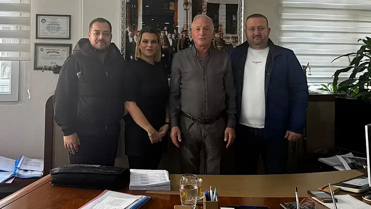 TV9 ve Küçük Menderes Gazetesi'nden Ödemiş Esnaf Kefalet Kooperatifi Başkanı Turgut Usluca'ya ziyaret