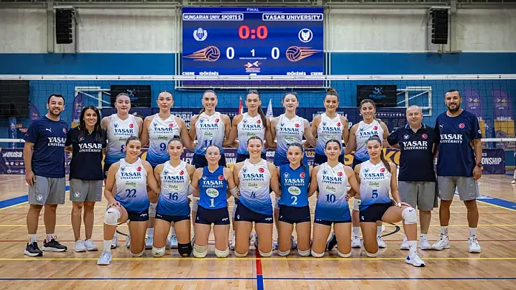 Yaşar Üniversitesi Kadın Voleybol Takımı Avrupa'da göz doldurdu
