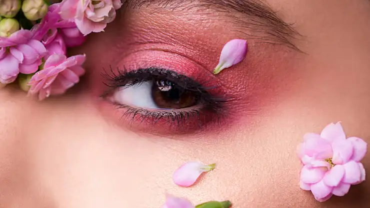 Yazın makyaj sonrası cilt temizliği önemli