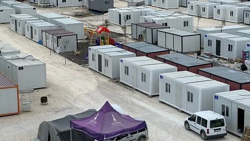 Acı hatıraların yerini lüks yapılar alıyor: Bayraklı konteyner kente 1034 konut!