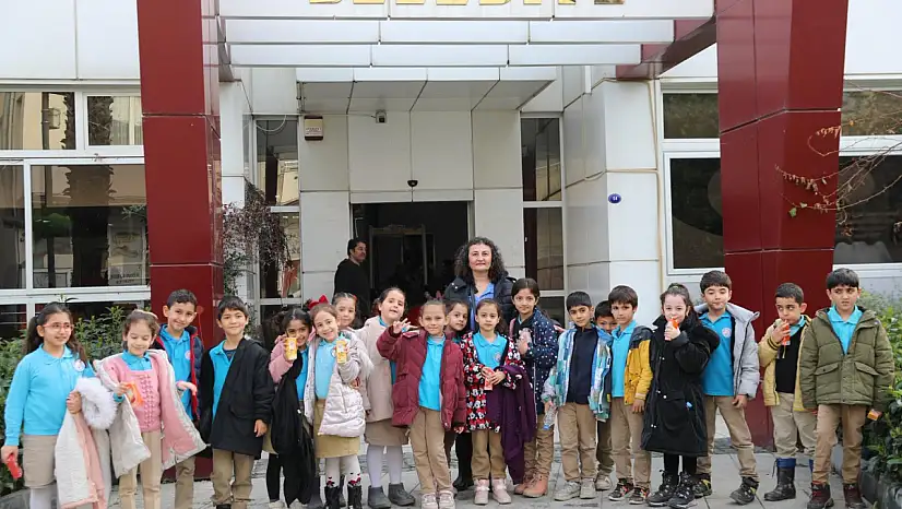 Başkan İsmail Yetişkin minik öğrencilerle söyleşide buluştu