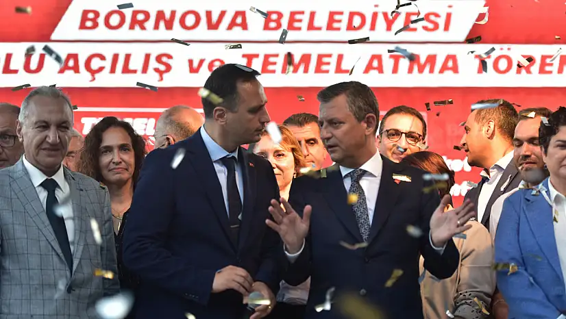 Cami açılışından kadın üretim alanına: Özgür Özel'in İzmir programı
