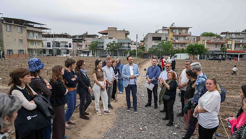 Dünya Bornova'nın üretim modelini inceledi
