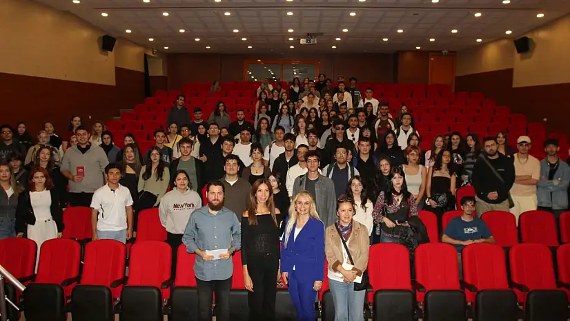 Ege Üniversitesi'nden geleceğin iş dünyasına ışık tutan seminer
