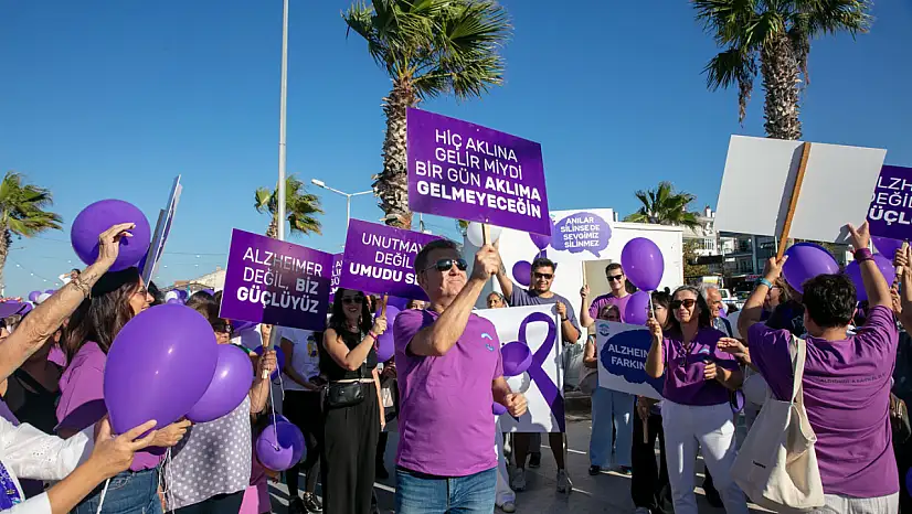 Güzelbahçe'de Alzheimer farkındalığı için anlamlı yürüyüş