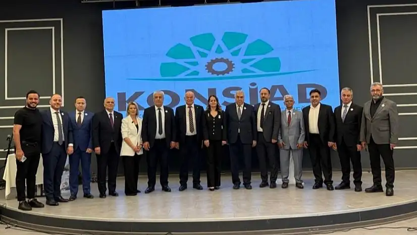 İzmir'de dev protokol aynı sofrada buluştu: KONSİAD'dan birlik ve dayanışma mesajı