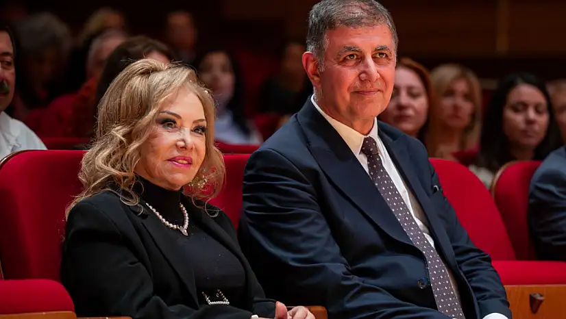 İzmir'de kültür ve sanata vefa: Homeros Ödülleri sahiplerini buldu