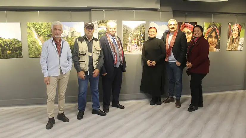 İzmir'de Rize Rüzgarı esti: Esat Erçetingöz'ün objektifinden Karadeniz güzellikleri