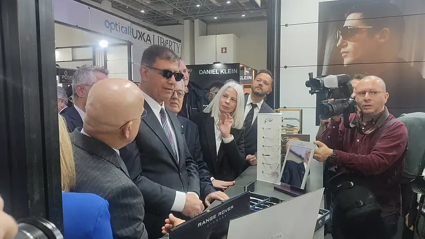 İzmir, dünya optik sektörünün kalbi oluyor: Başkan Tugay'dan 'Vizyon' mesajı