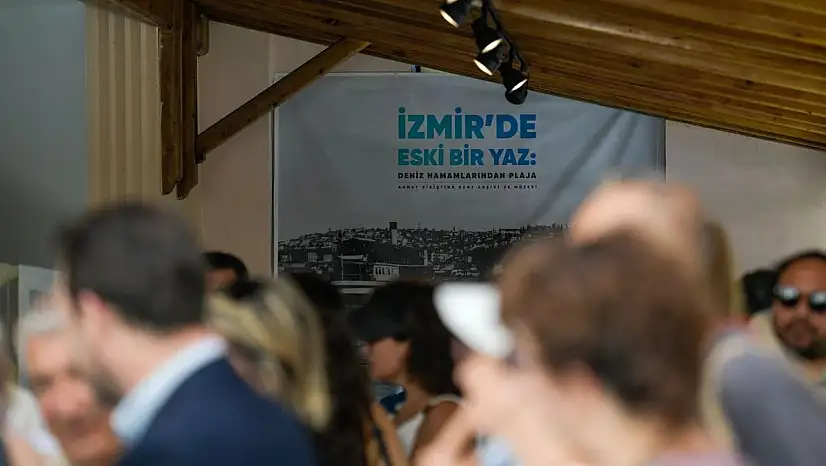 İzmirlilerin denize olan ilgisi sergiye taşındı