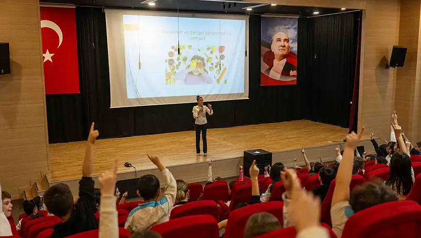 Miniklere büyük farkındalık: Sağlık eğitimleri sürüyor