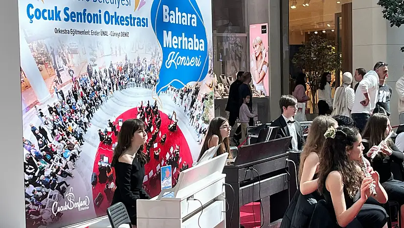 Piyanonun genç Yıldızı Ayşe Nil