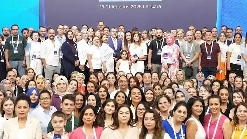 Tireli öğretmen, Türkiye yüzyılı maarif modeli eğitici eğitimine katıldı