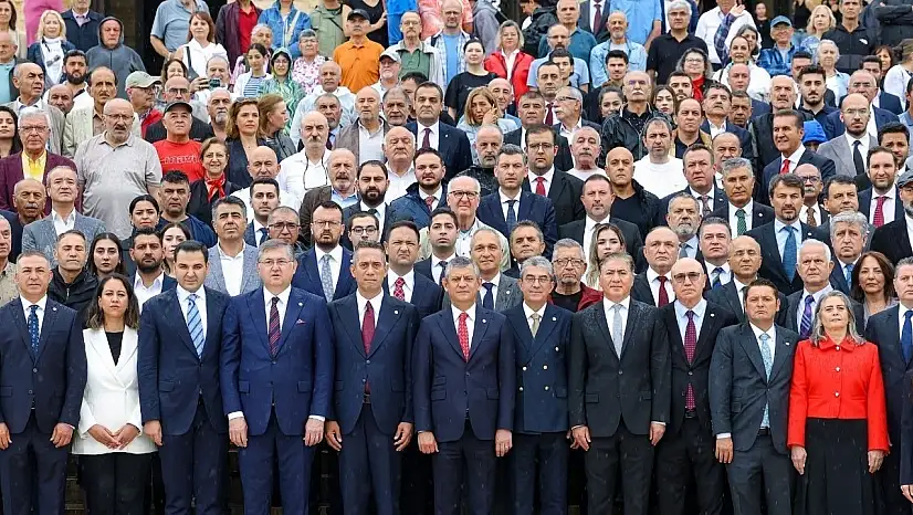 Yeni Parti'nin A takımı açıklandı