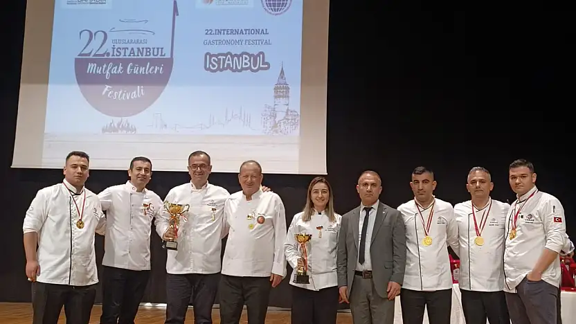 22. Uluslararası İstanbul mutfak günlerinde ESBAŞ'tan 8 altın madalya ve 2 altın kupa