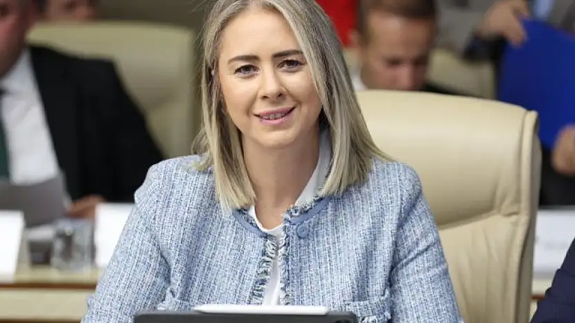 AK Partili Çankırı'dan da Başkan Tugay'a 'çöp' tepkisi 'Bir yönetim iflası'