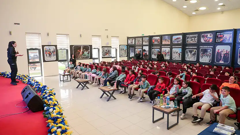 Buca Belediyesi'nden afetlere karşı kesintisiz farkındalık eğitimi